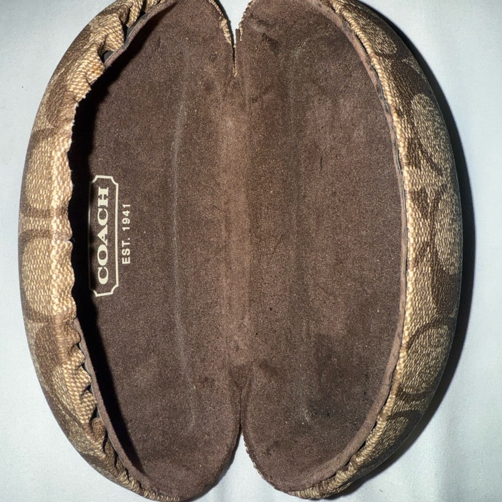 Coach Taupe & Brown Classic Print Sunglasses Case - Picture 6 of 7